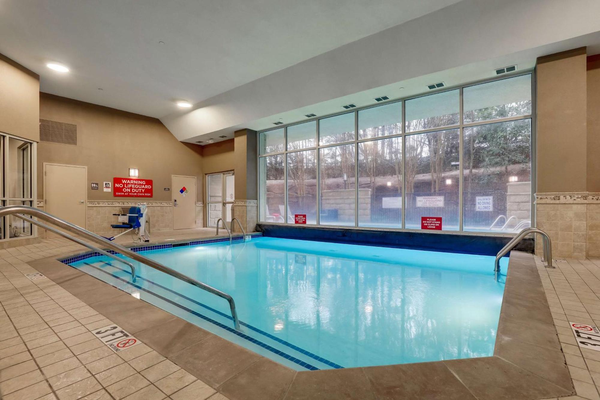 Drury Inn & Suites Charlotte Northlake Kültér fotó
