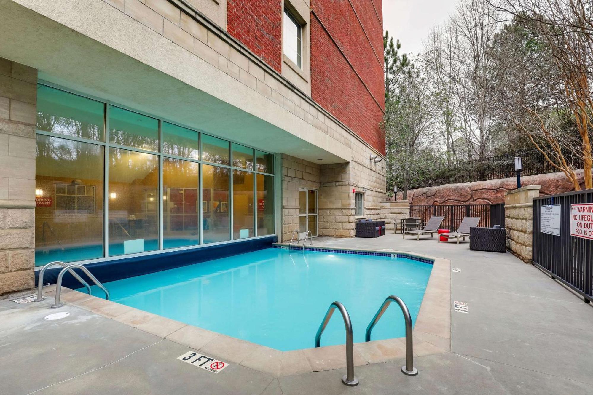 Drury Inn & Suites Charlotte Northlake Kültér fotó