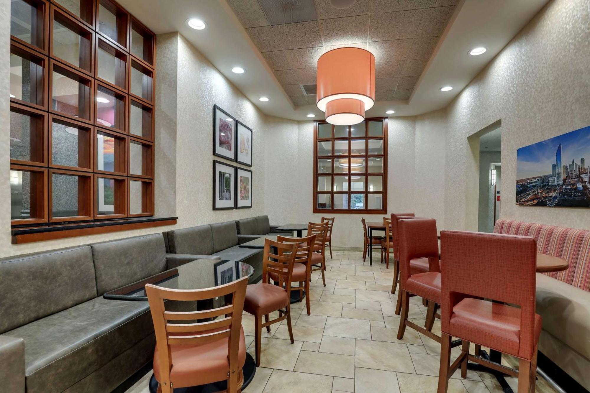 Drury Inn & Suites Charlotte Northlake Kültér fotó